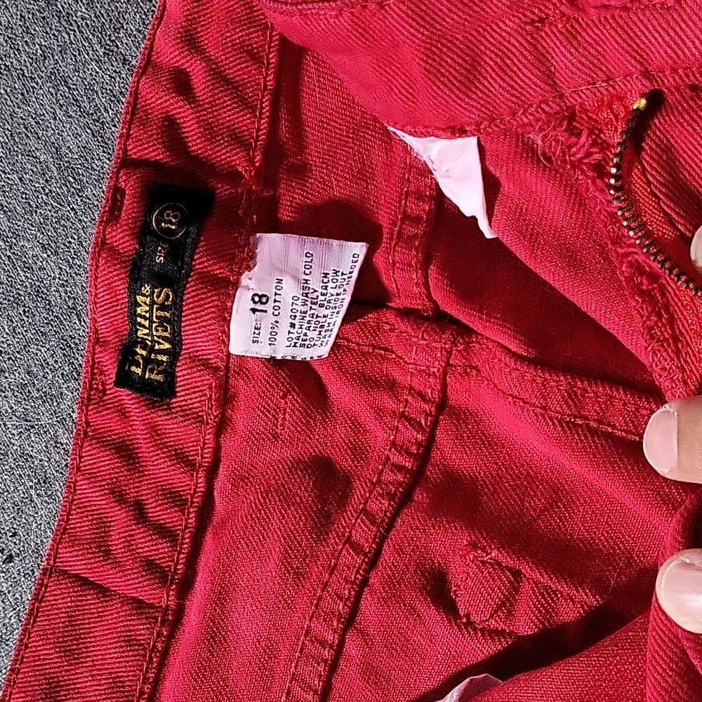 Perfect for Holday parties Red moto jeans - Picture 6 of 6